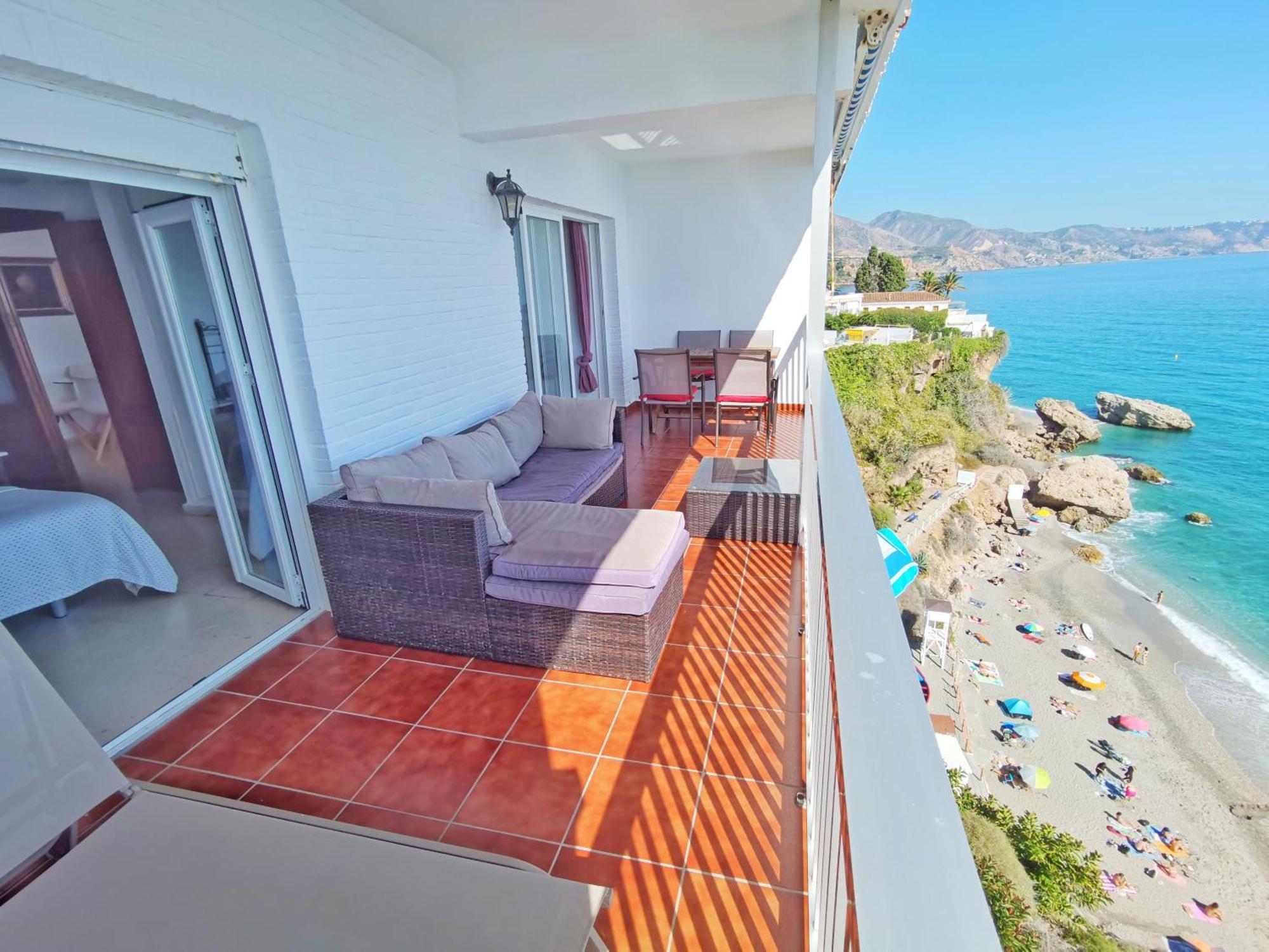 Carabeo Vista Mar Apartment Nerja Exterior photo