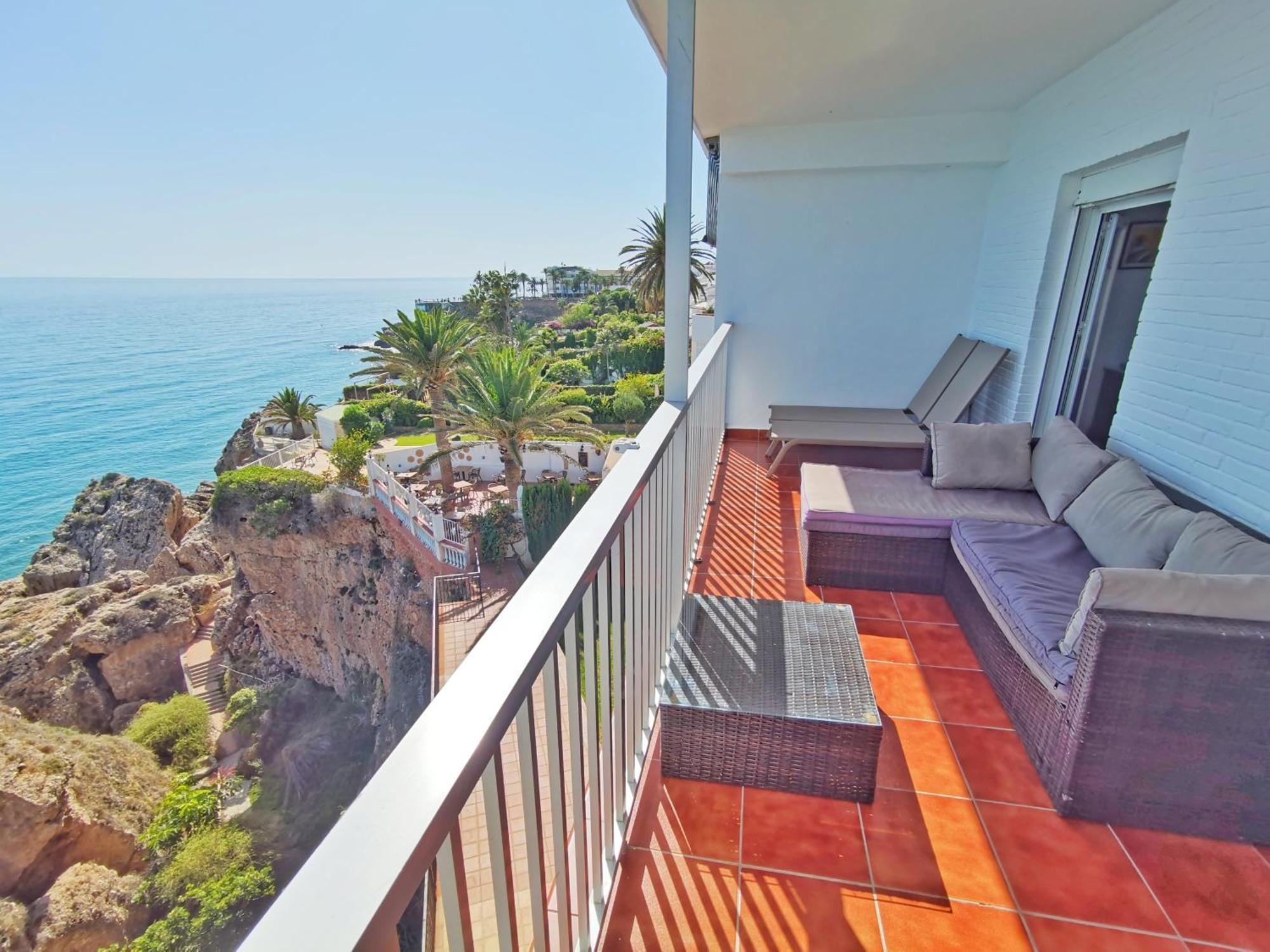 Carabeo Vista Mar Apartment Nerja Exterior photo